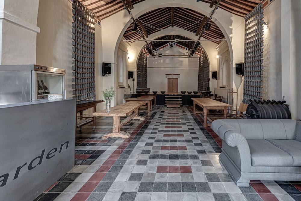 meeting & event spaces