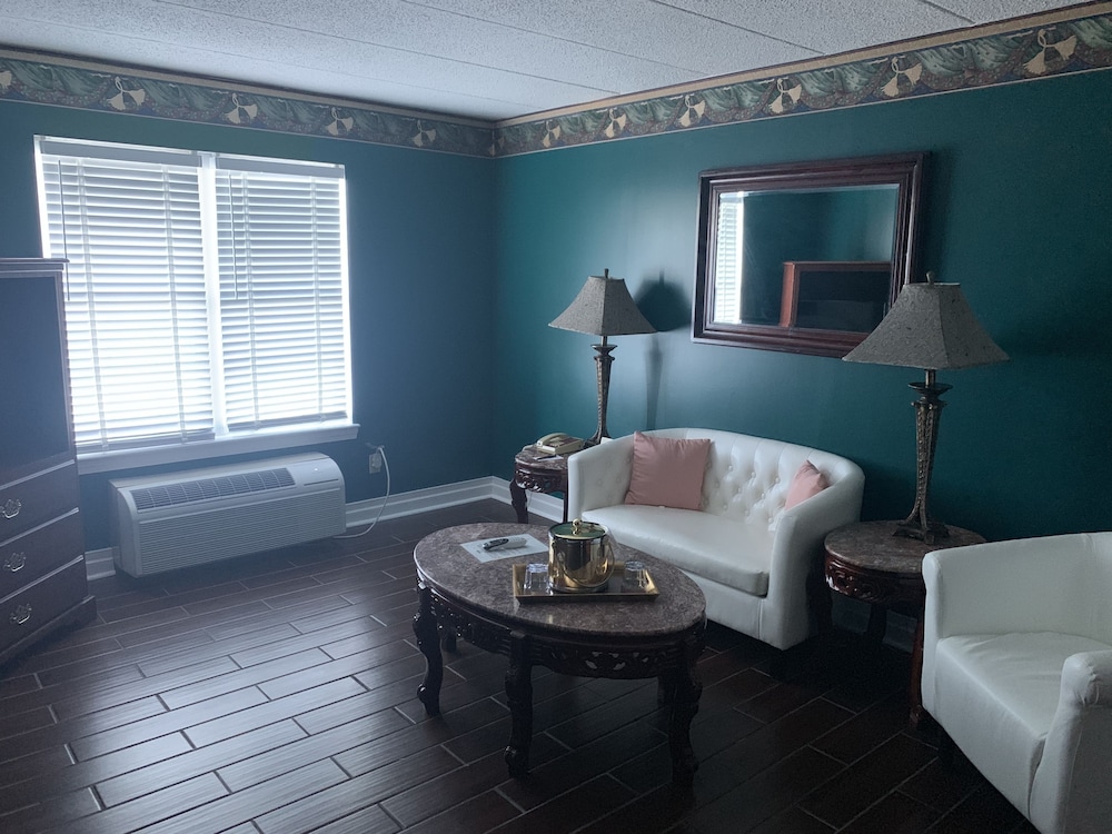French Quarter Inn