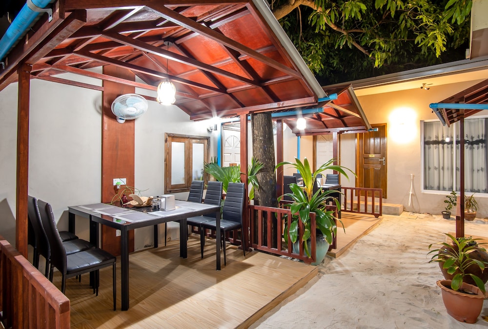 Ukulhas Beach Inn