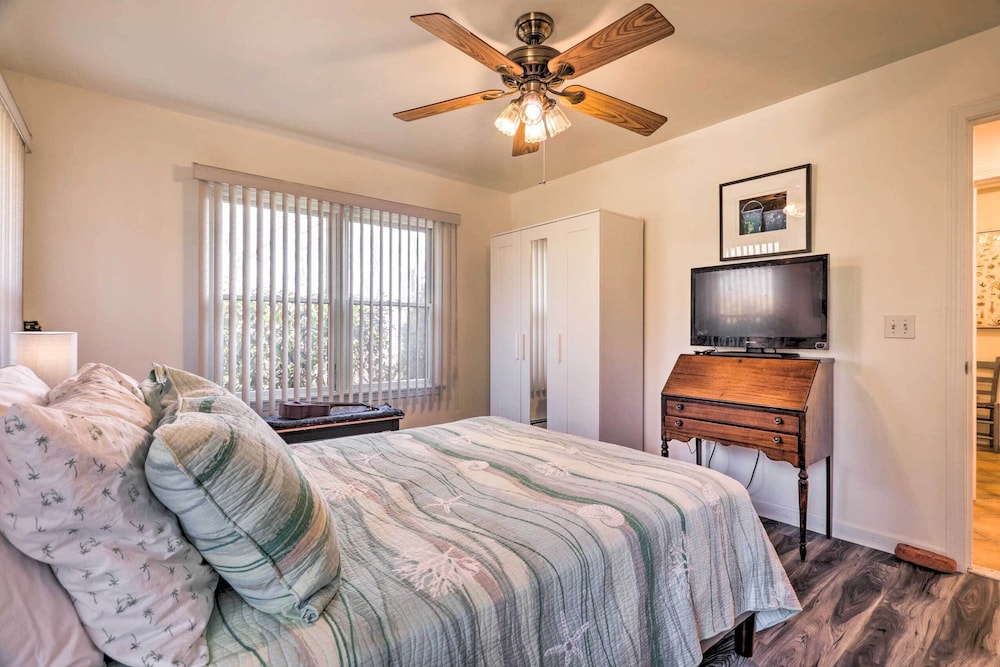 Westerly Vacation Home: Town Beach Access