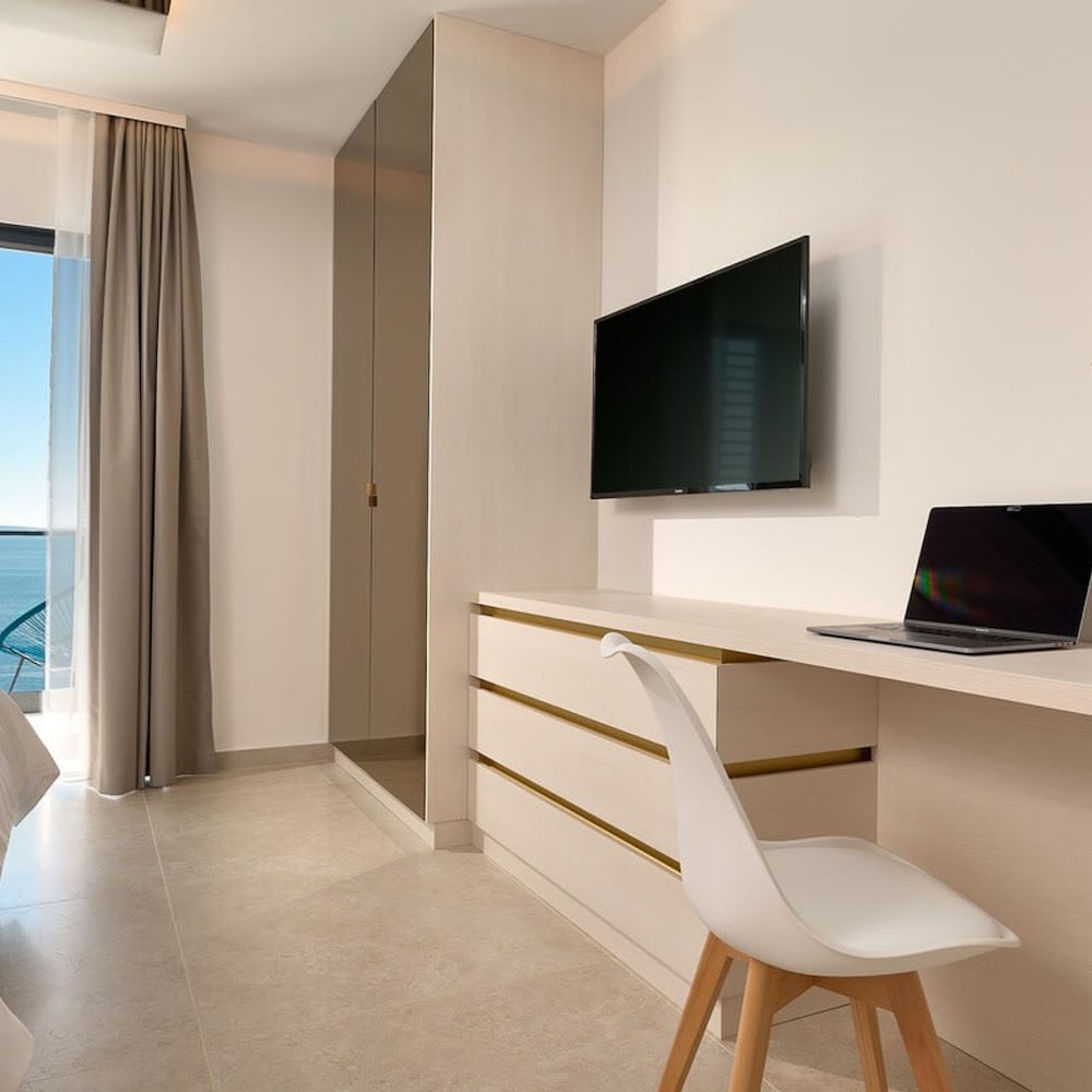 Villa Sunset - Luxury Adriatic Sea View Estate