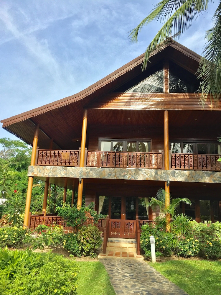 Baan Laem Noi Villa