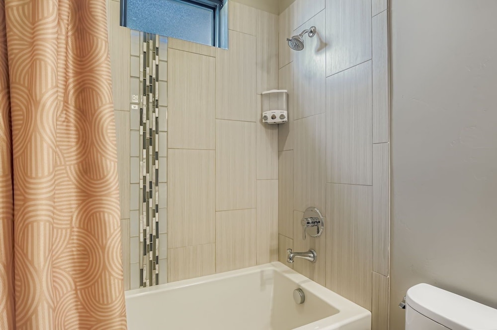 Tranquil Blackstone Getaway 3 Bedroom Townhouse