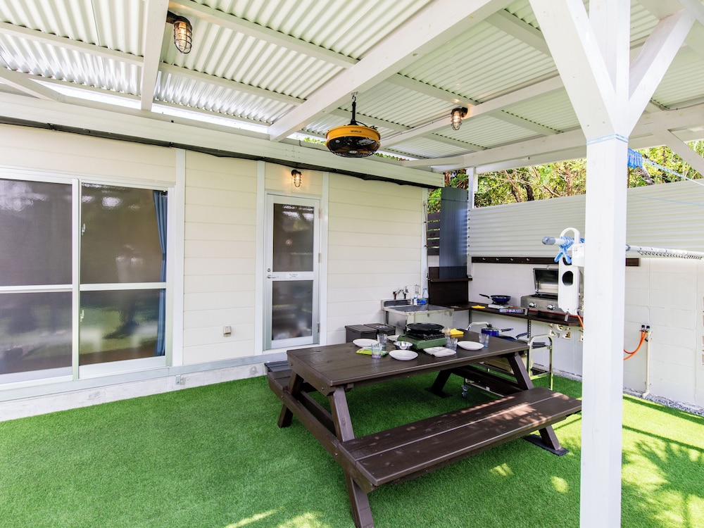 AIR STREAM HOUSE AMESOKO