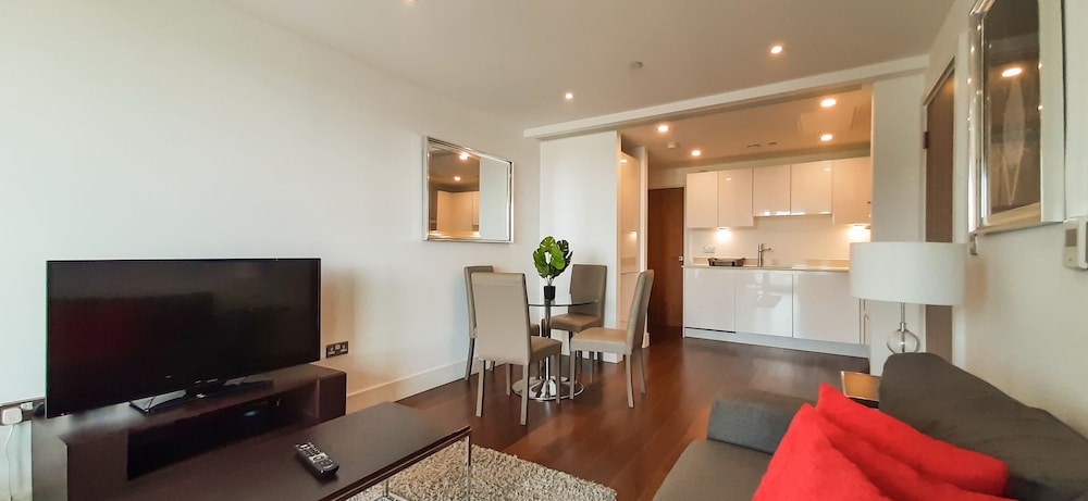 MySquare Apartments Canary Wharf