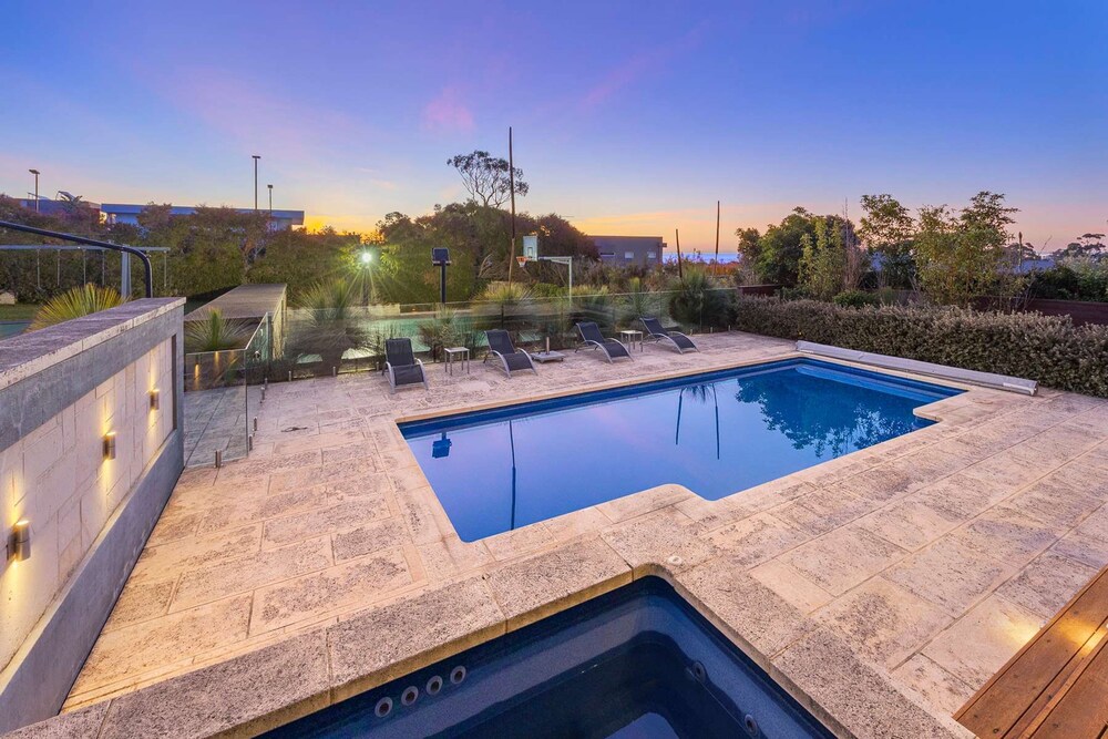 Sunset Haven Views Pool Spa Kids Amenities