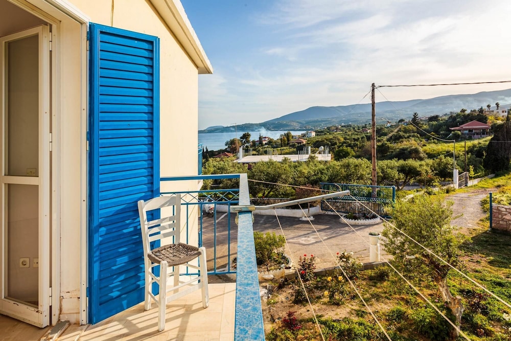 Koroni Seaview Retreat - Summer Escape Lodging photo 5