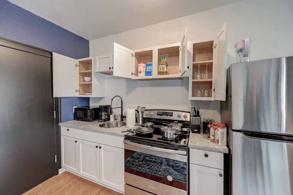ROVE LIVING/KB - Prospect