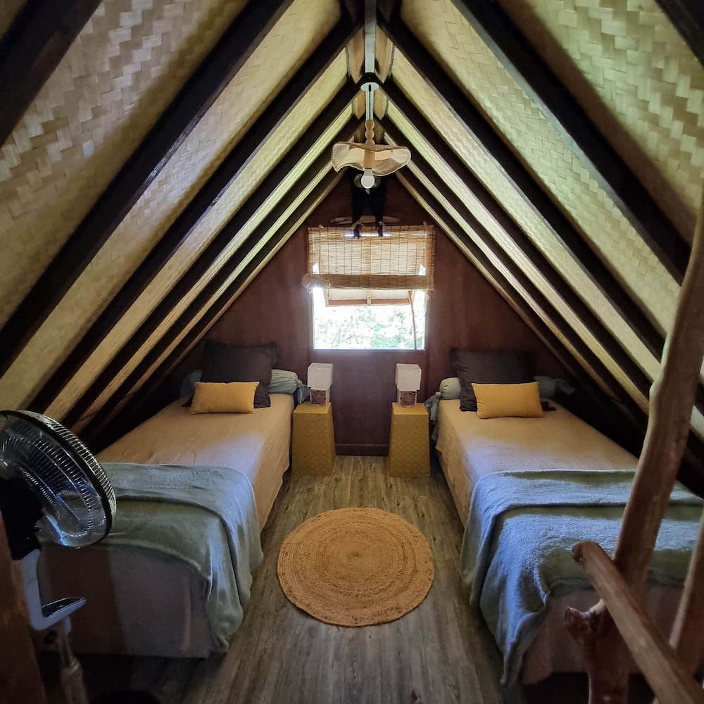 Moorea - Tropical Bungalow