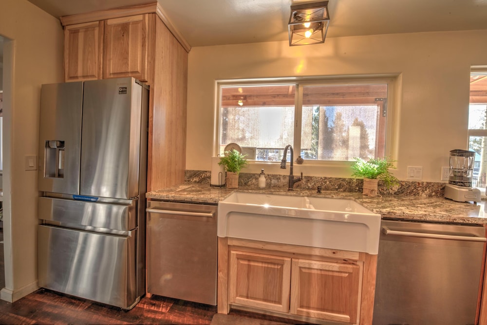 Lake Tahoe Vacations - Mv25: Waterfront Tahoe Keys Home -30 Days Minimum - Property Image 67