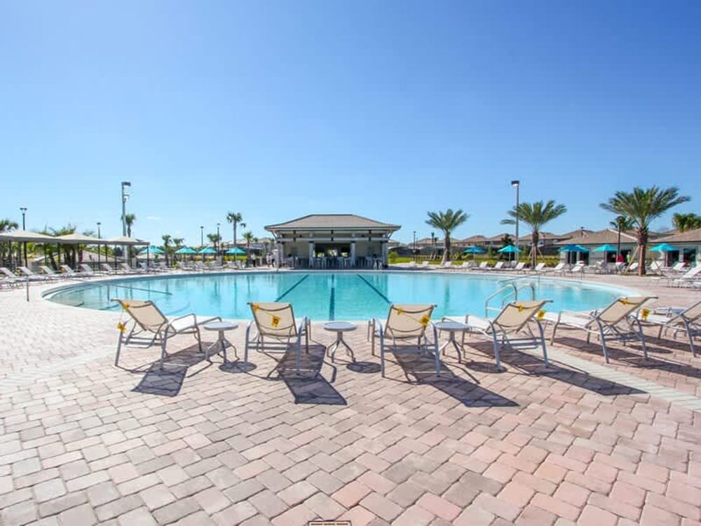 No Stairs 2BR Apartment at Champions Gate