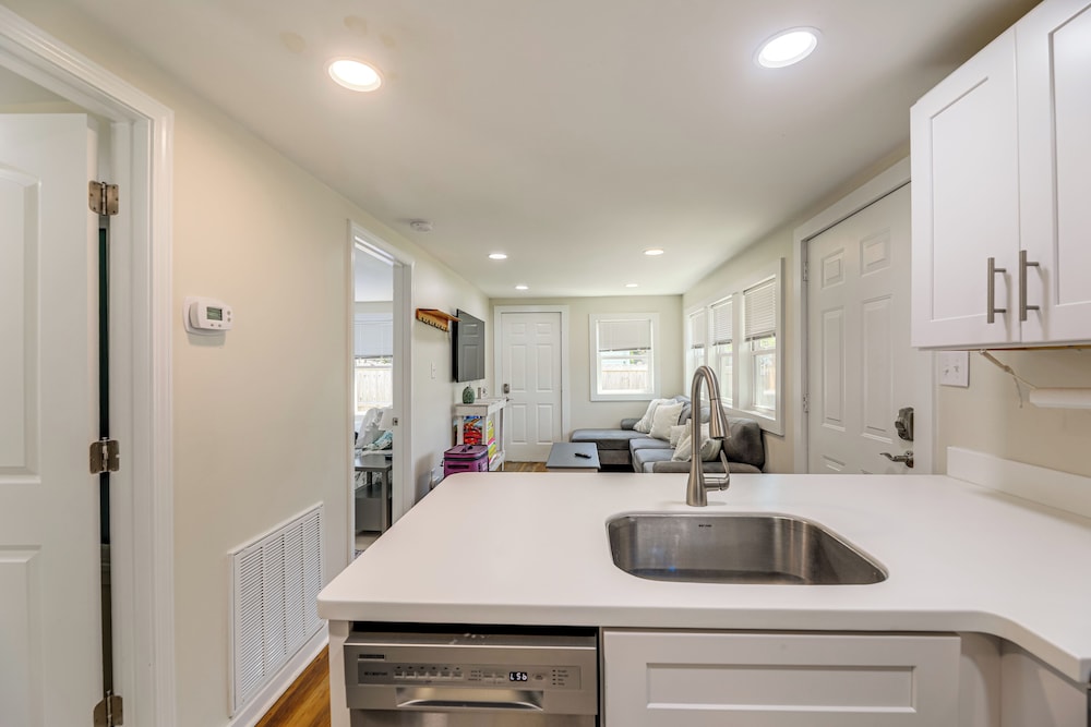 Fenced Yard, Walkable Location: Cozy Beaufort Home