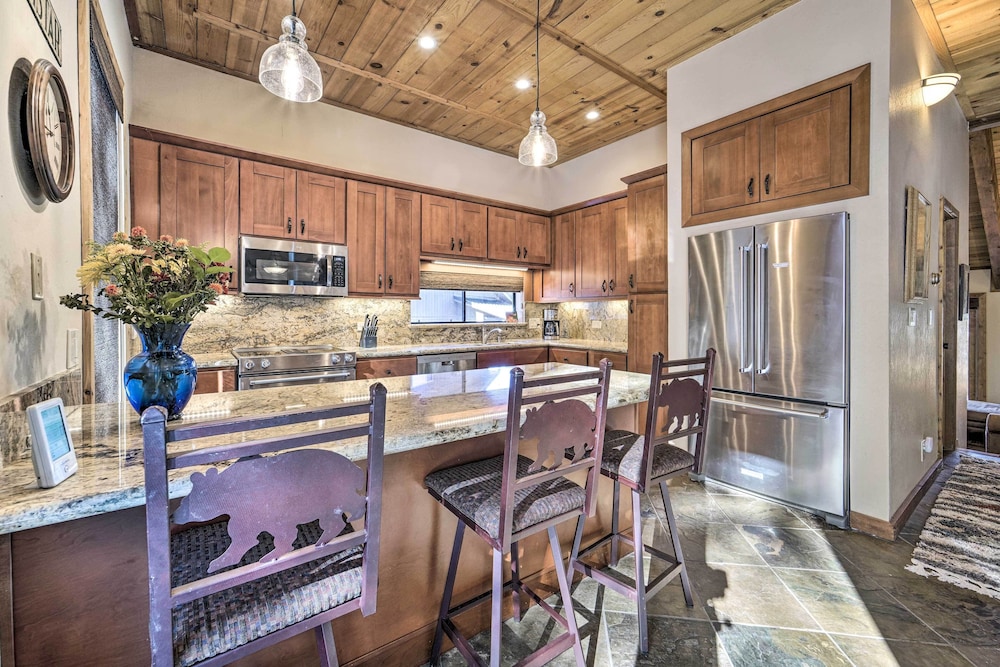 Lake Tahoe Vacations - Northstar Home: Shuttle to Ski Resort! - Property Image 33