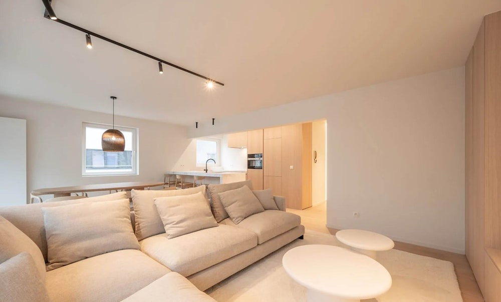 Stylish Apartment in Knokke - Balcony City View Pet-friendly