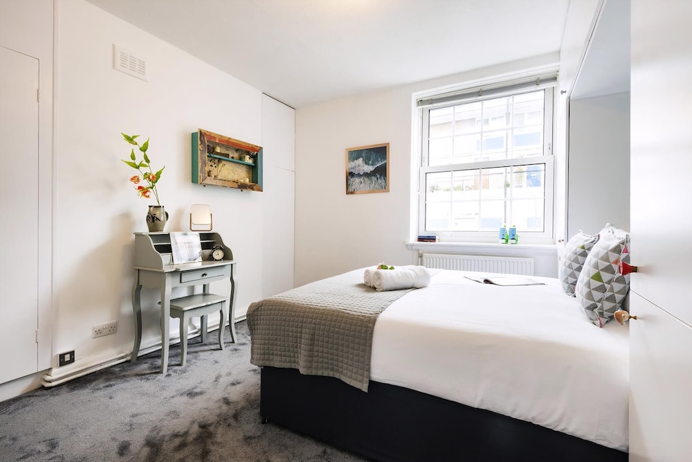 Lovely Portobello Apartment near Westbourne Park