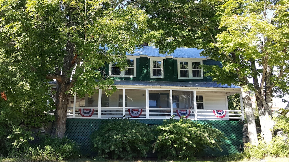 The Farmstand Bed & Breakfast