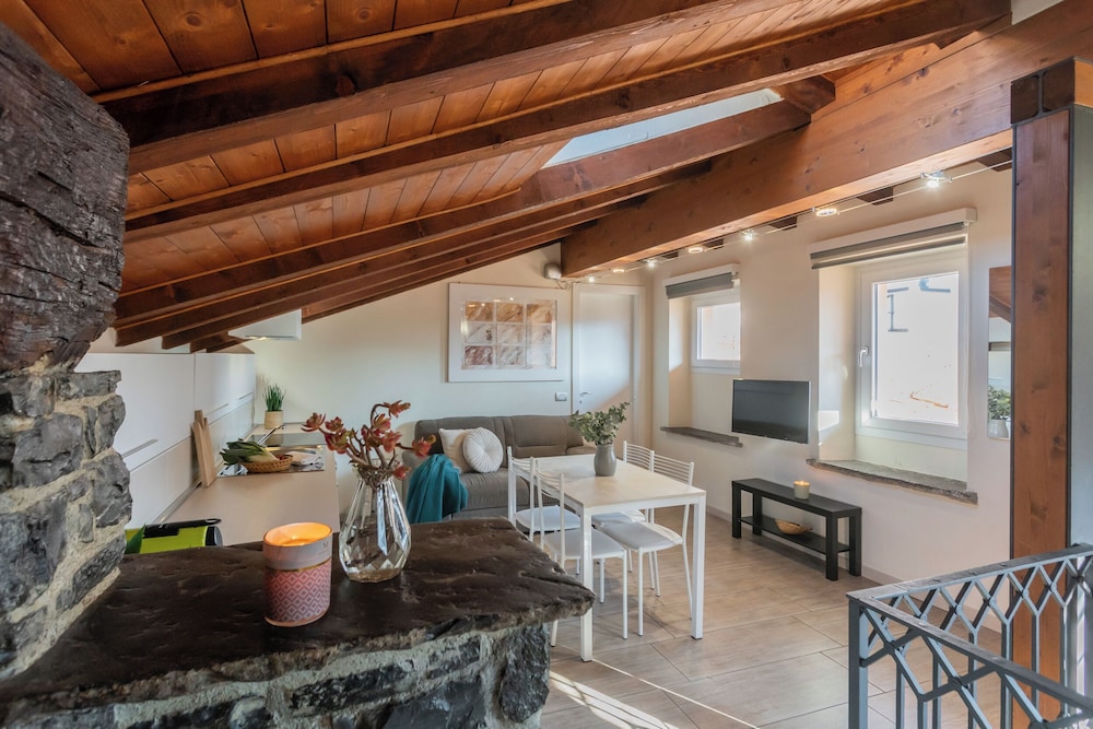 Domus in Como by Rent all Como