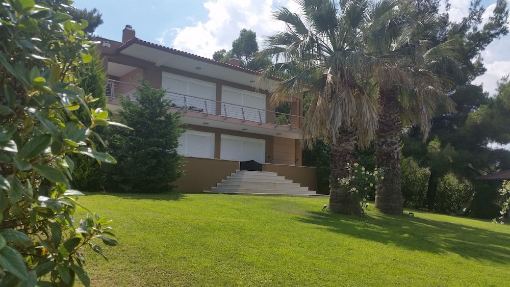Luxurious Villa Anna Maria