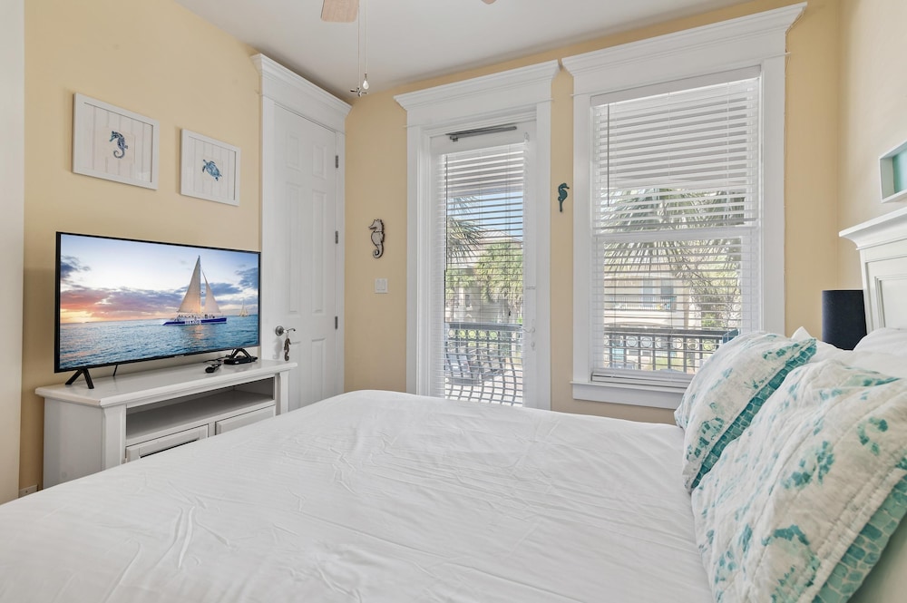 Miramar Beach Villa 113- The Sandpiper
