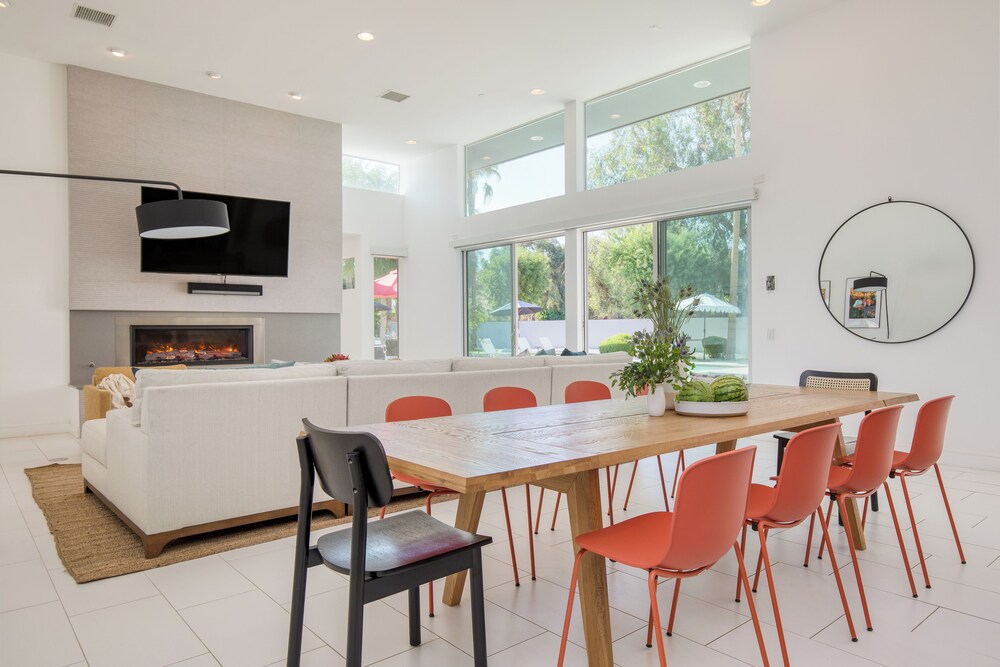 The Polo Villas by AvantStay – Modern Oasis Near Empire Polo Club