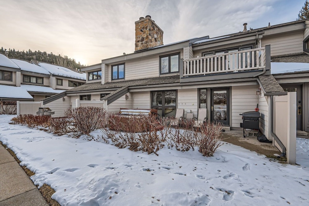 Deer Valley Escapes - Park City Ski Resort Condos