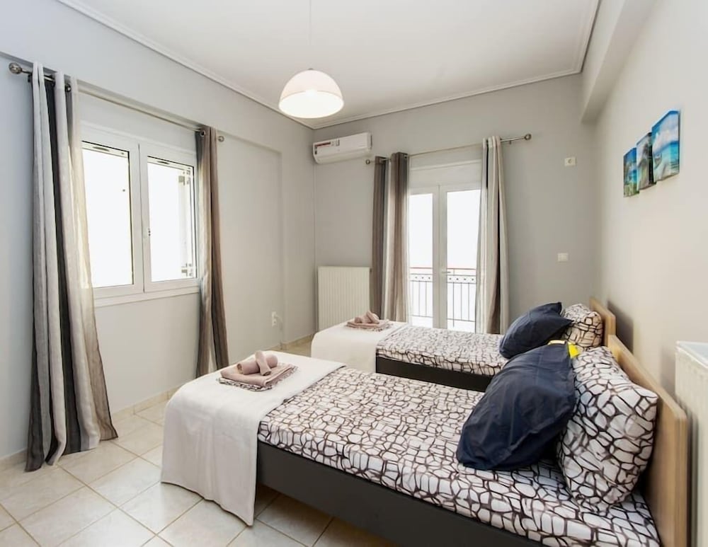Thano's Stylish Flat, Just 150m To The Beach view 3