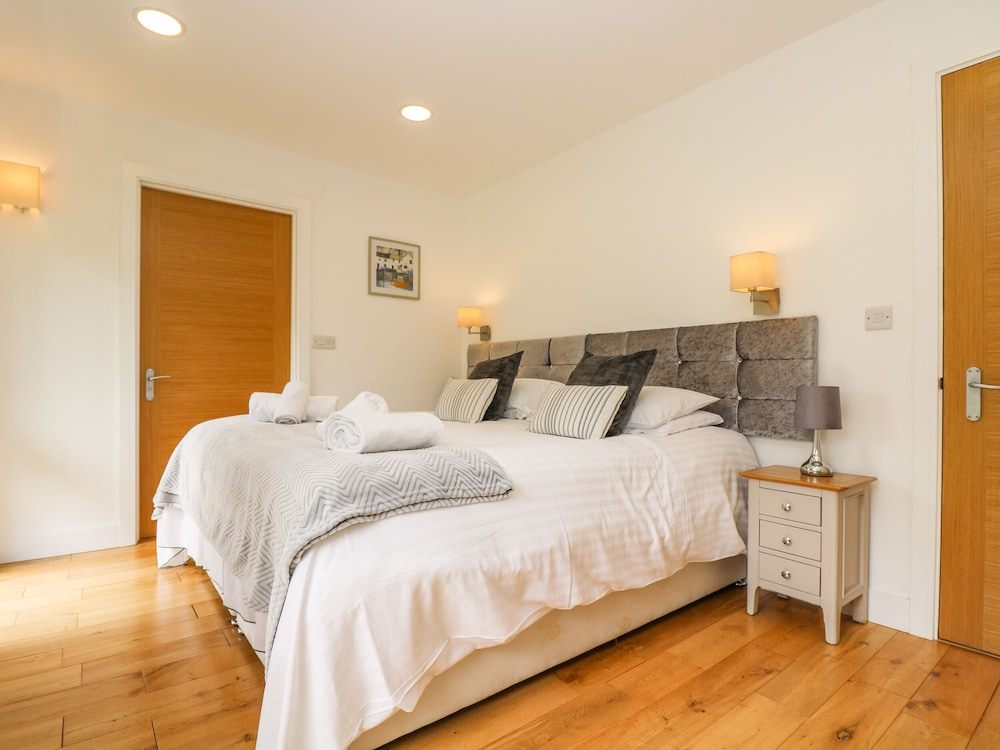 Elm view 5