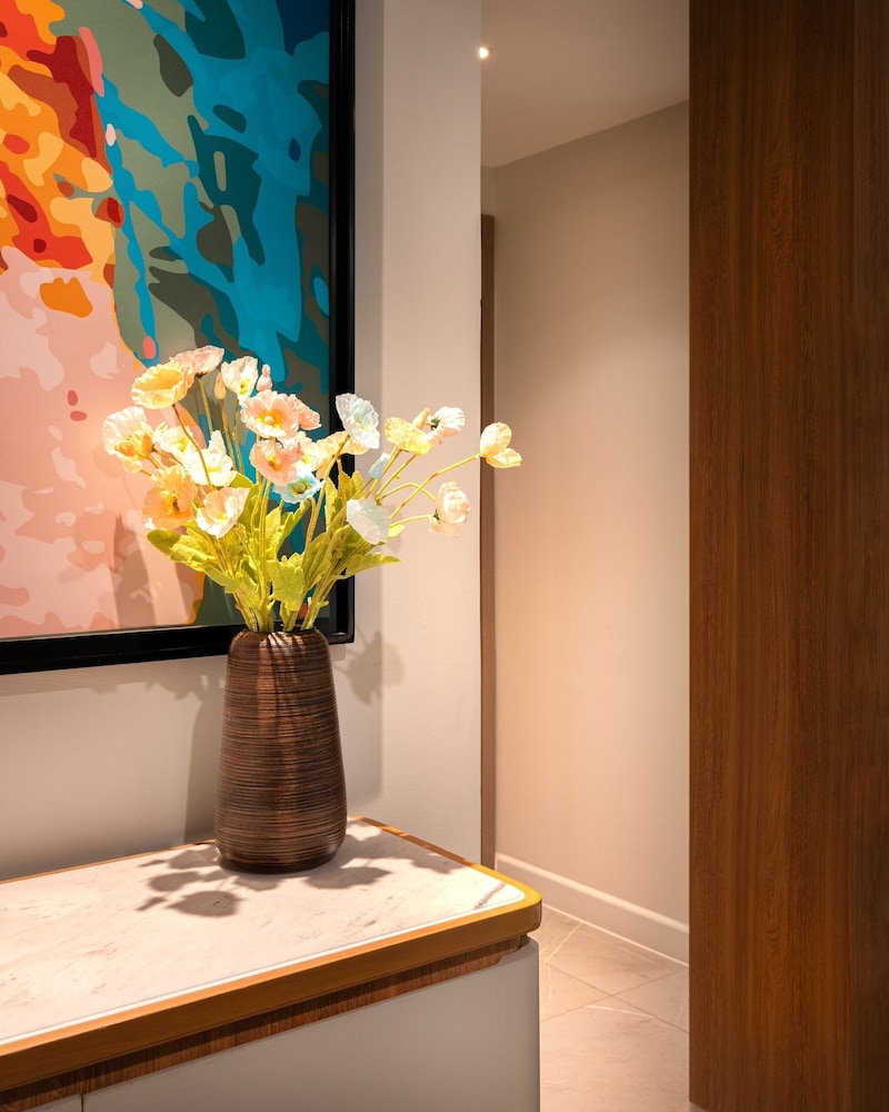 Zenity Apartment Quan 1