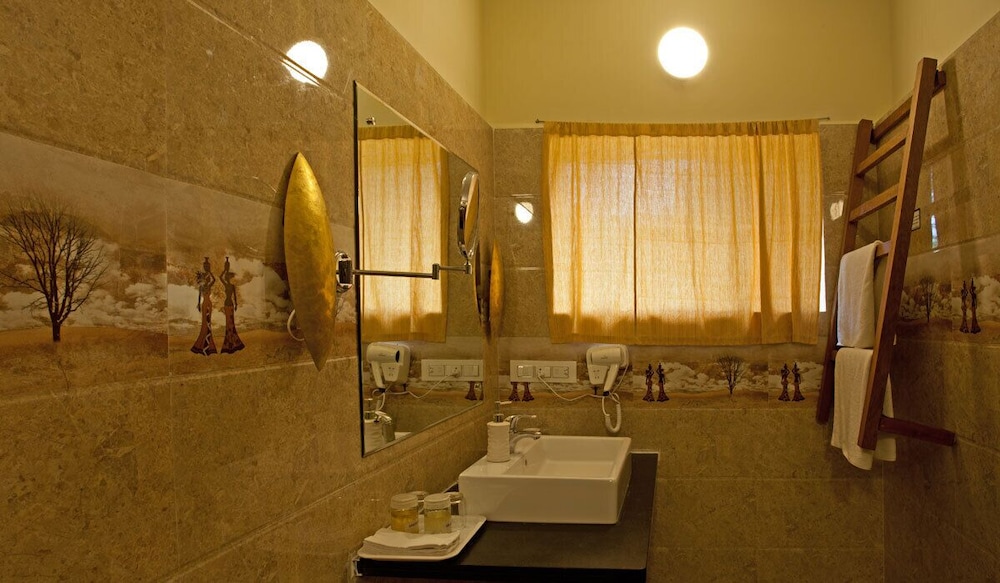 Jungle Hut Resorts
