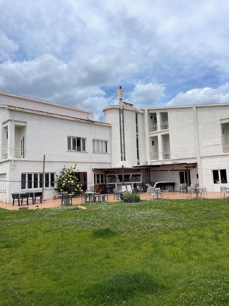 AL FARO VINTAGE HOTEL -SPIAGGIA LA CINTA-SAN TEODORO