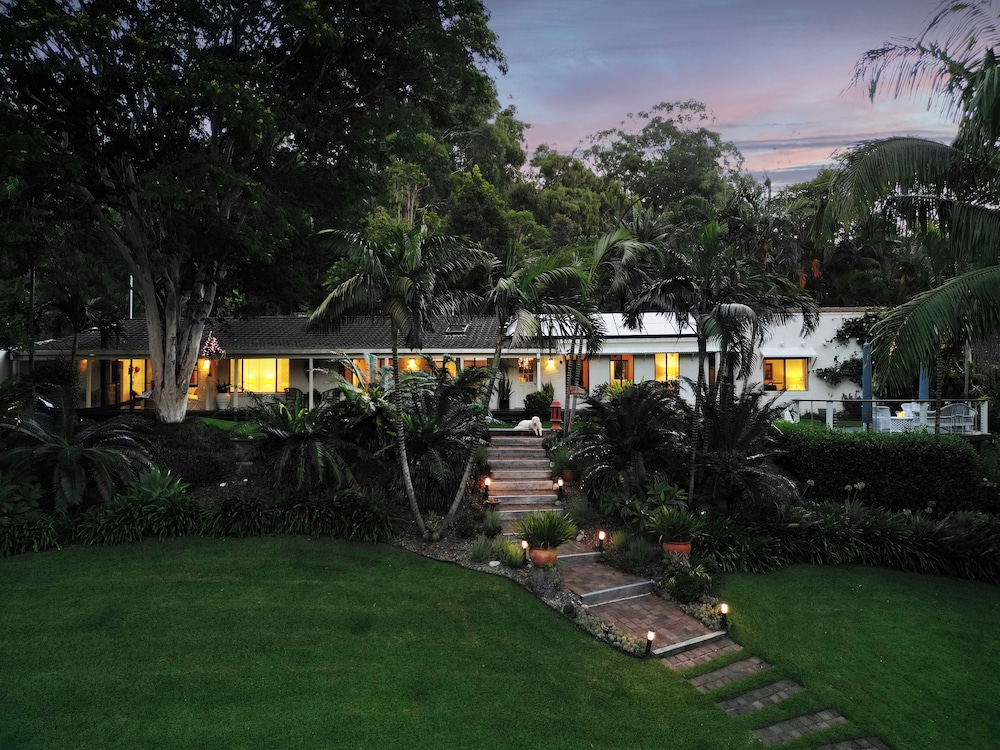Sensom Boutique Bed and Breakfast