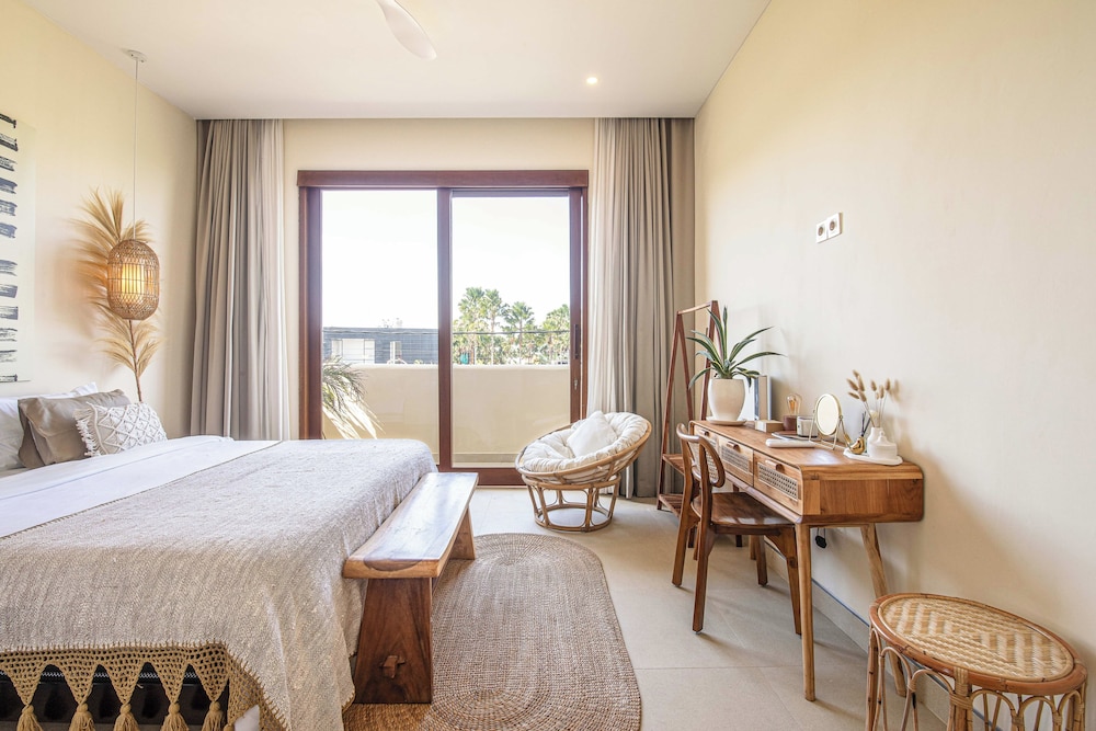 Luxury 4BR Villa With Private Pool in Canggu