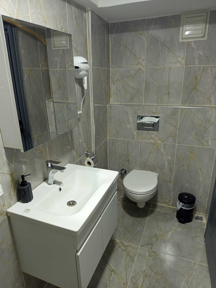 LİZBONİA OTEL