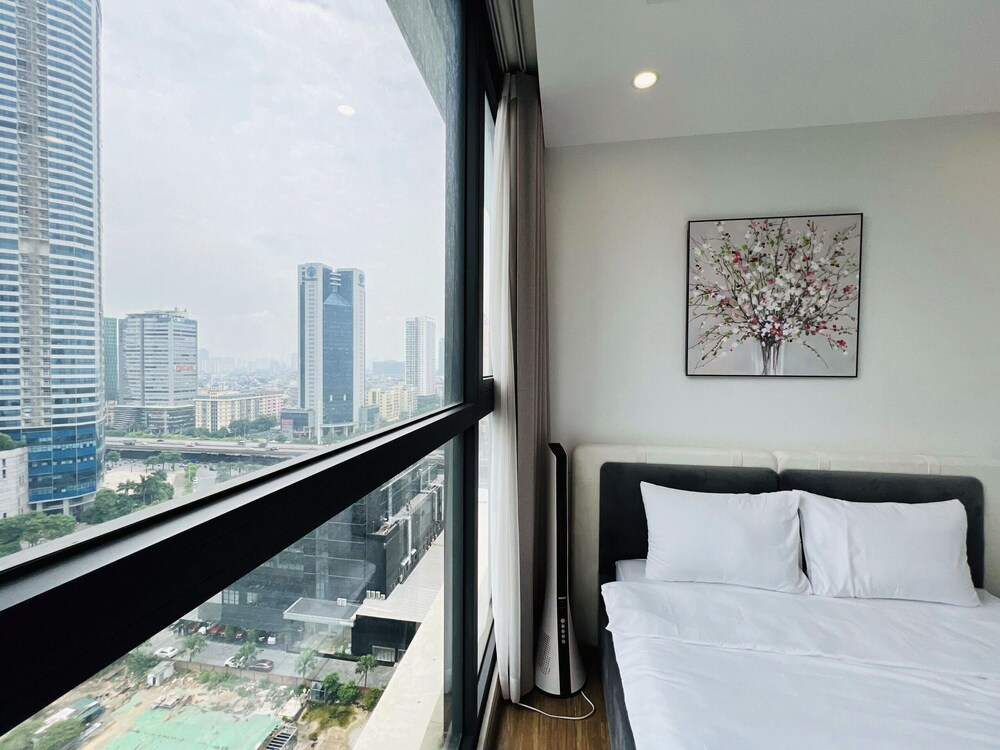 TIL - Vinhomes Skylake Elegance Suites