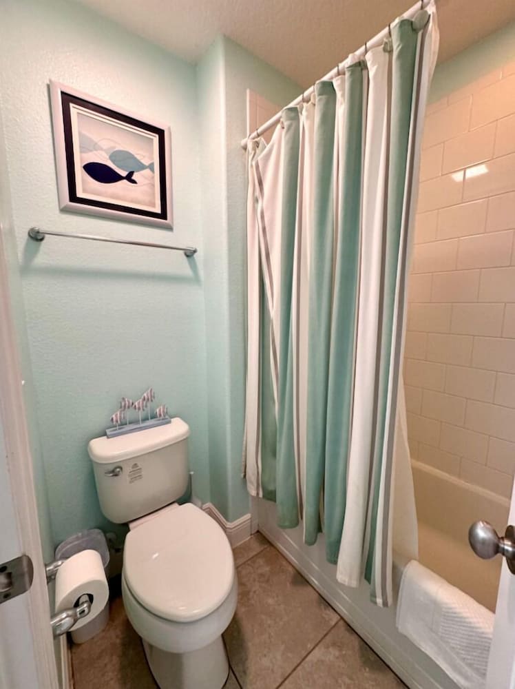 Solterra 6Br Retreat W/ Lazy River & Water Slide - Image 2