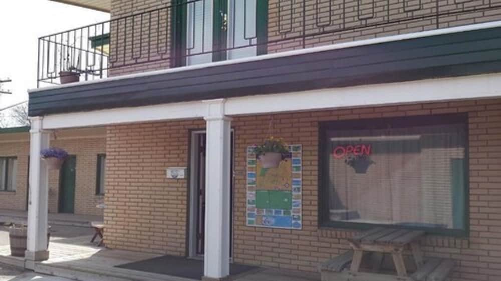 Yorke Inn Motel