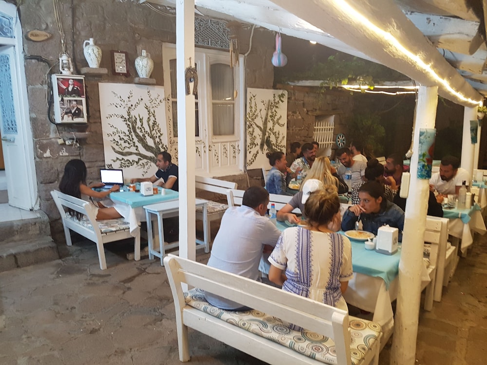 Assos Dr No Pansiyon