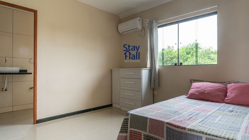 Casa em Porto-Piscina Privativa-SH068