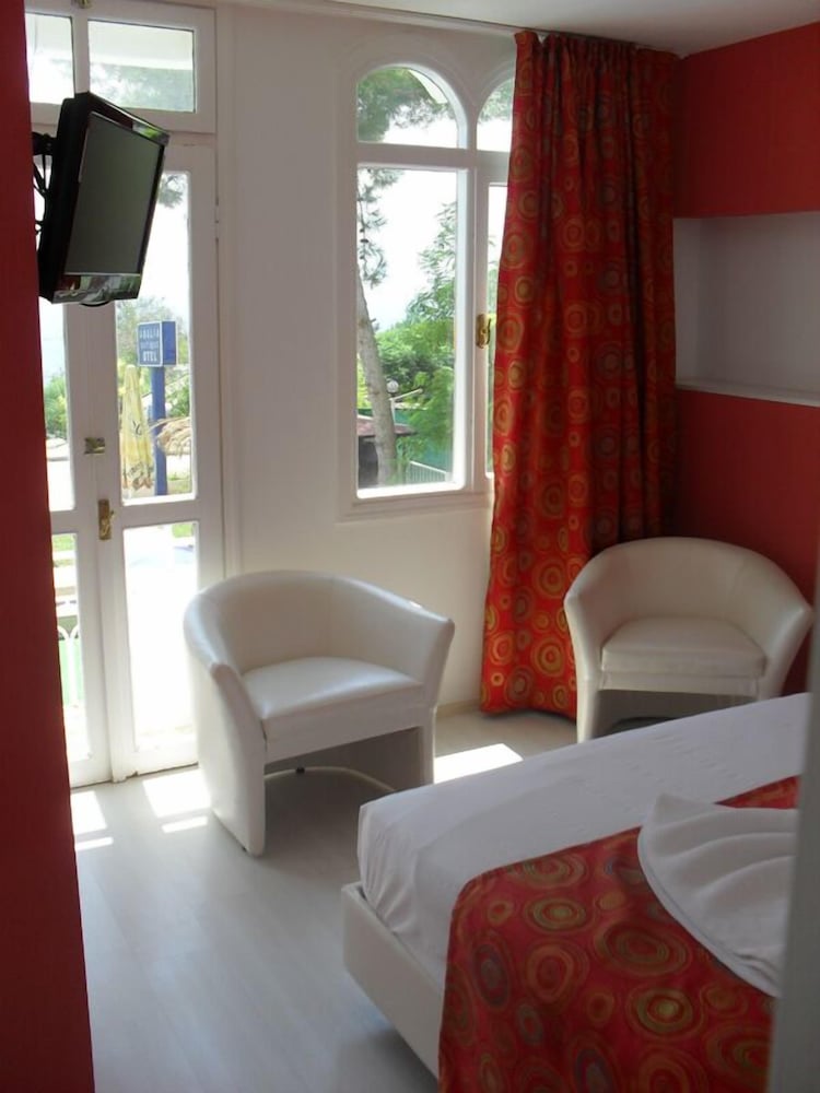 Adalia Otel - Image 10