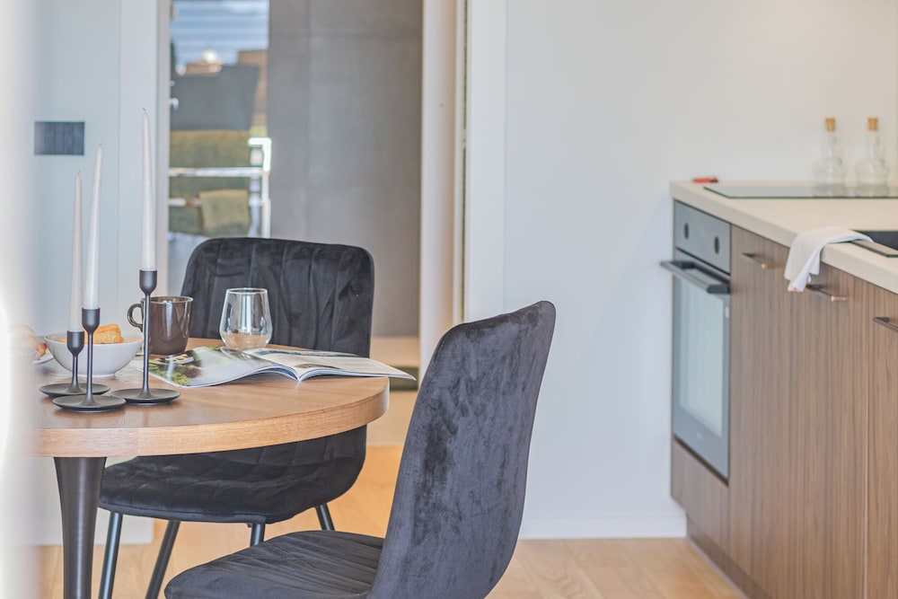 Aurora Apartment by Rent all Como