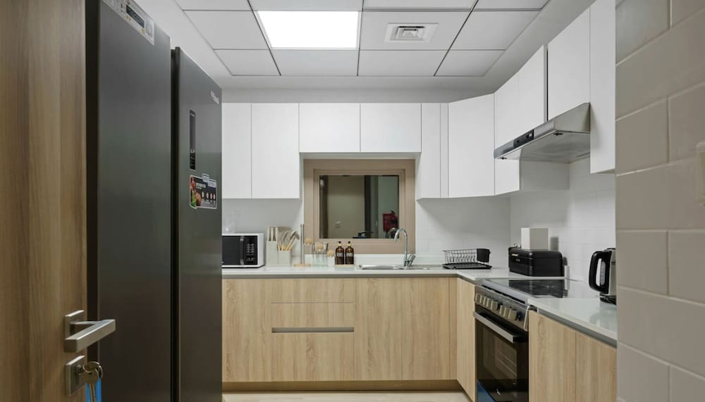 Stylish 2BR With Canal Burj View Near Dubai Mall