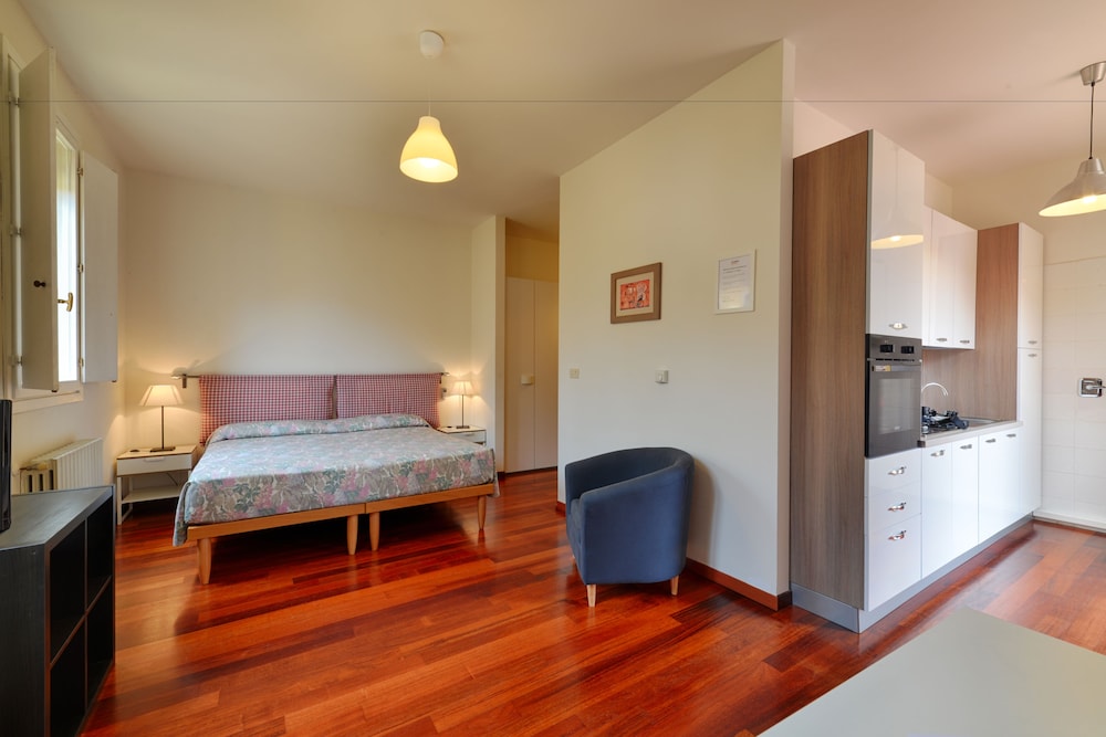 Residence Vita Studios & Apartments