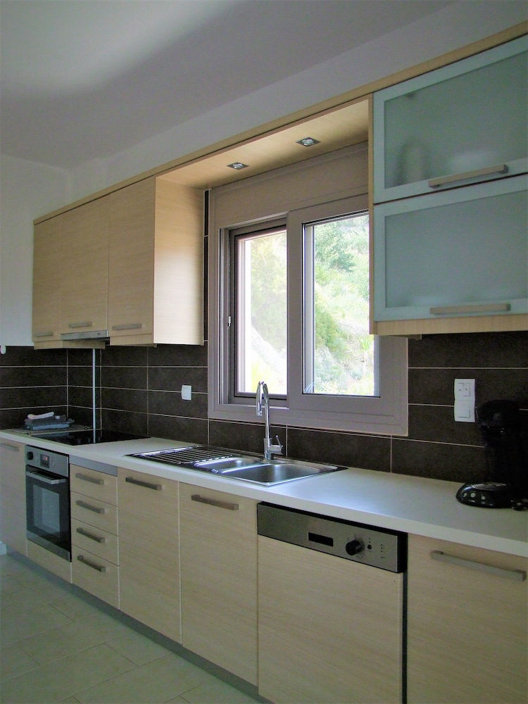 3-room House With Sea View photo 2