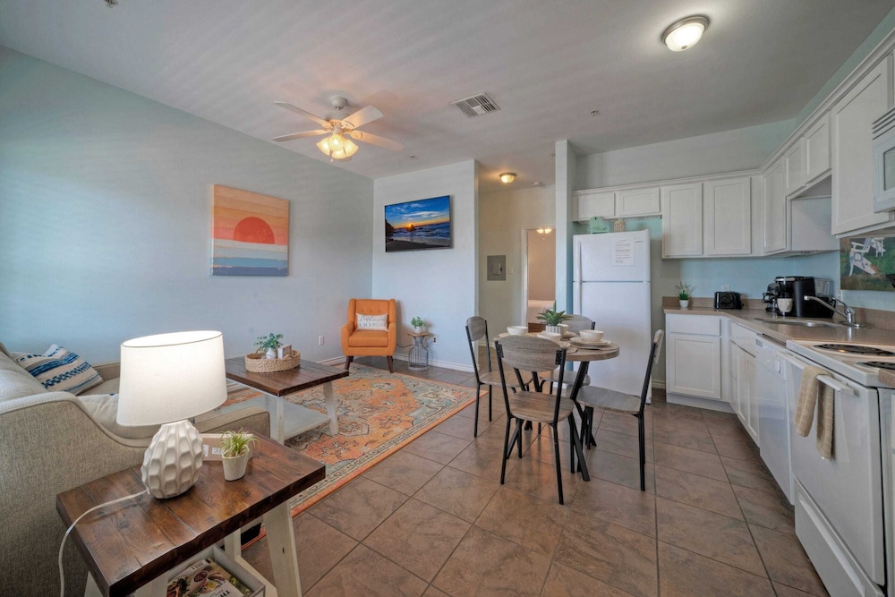 9 Costa Bahia Condos Sleeps 48 + Pool Minutes to the Beach