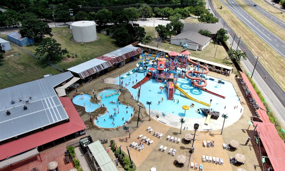 North Texas Jellystone Park