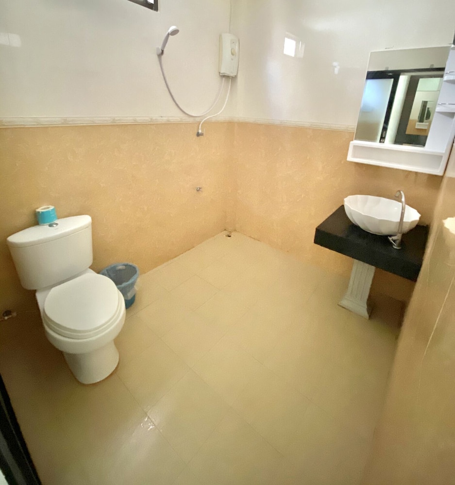 Lanta Emerald Bungalow