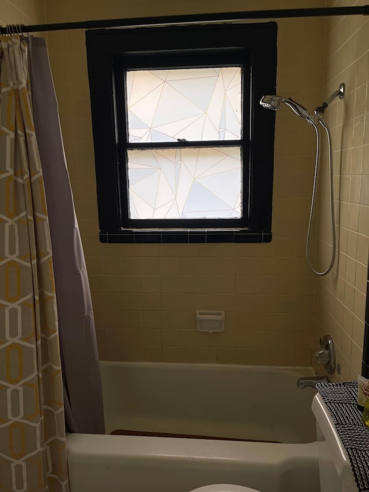 1BR Coastal Escape