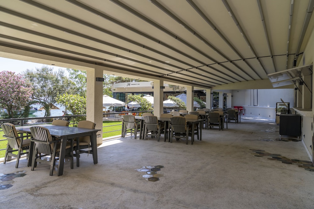 Alesta Midtown - Image 20