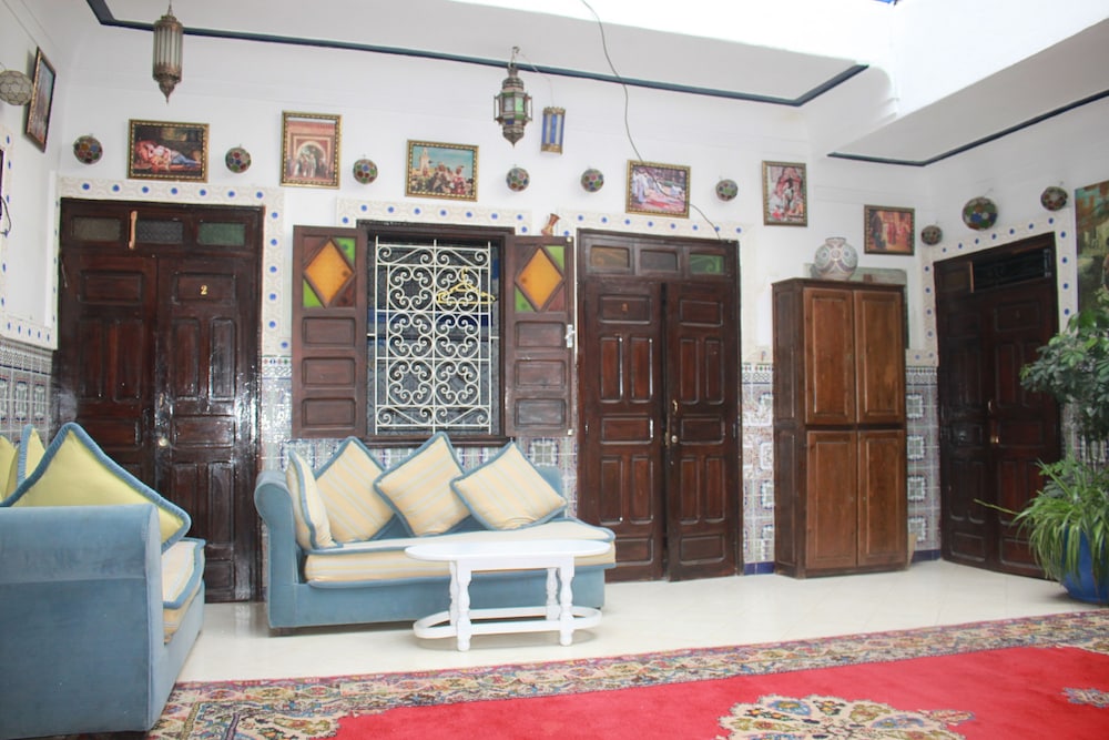 lounge