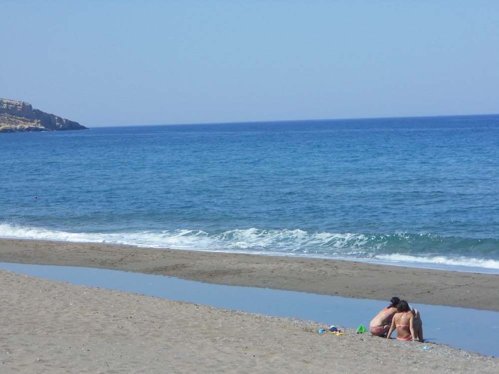 Photo 12